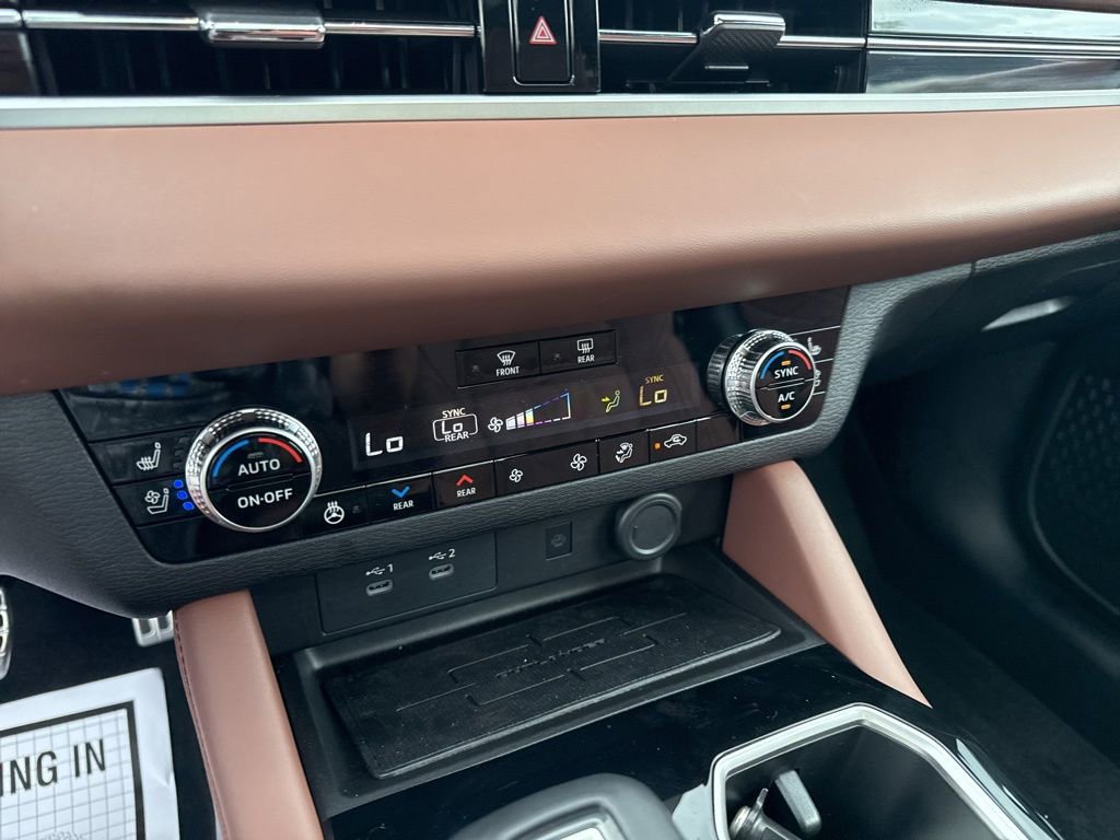 Used 2026 Mitsubishi Outlander SEL image 29