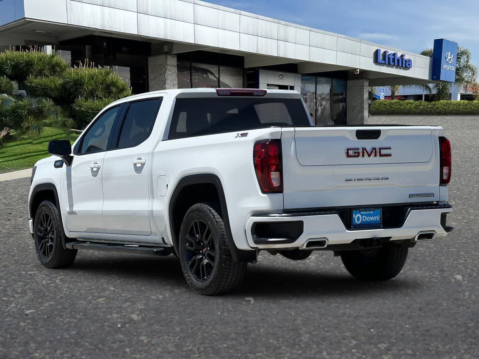 Used 2024 GMC Sierra 1500 Elevation w/ X31 Off-Road Package AWD/4WD image 7