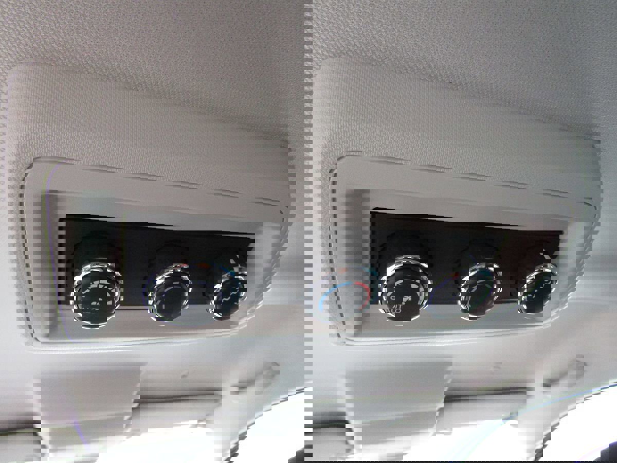 Used 2018 Dodge Journey GT image 28