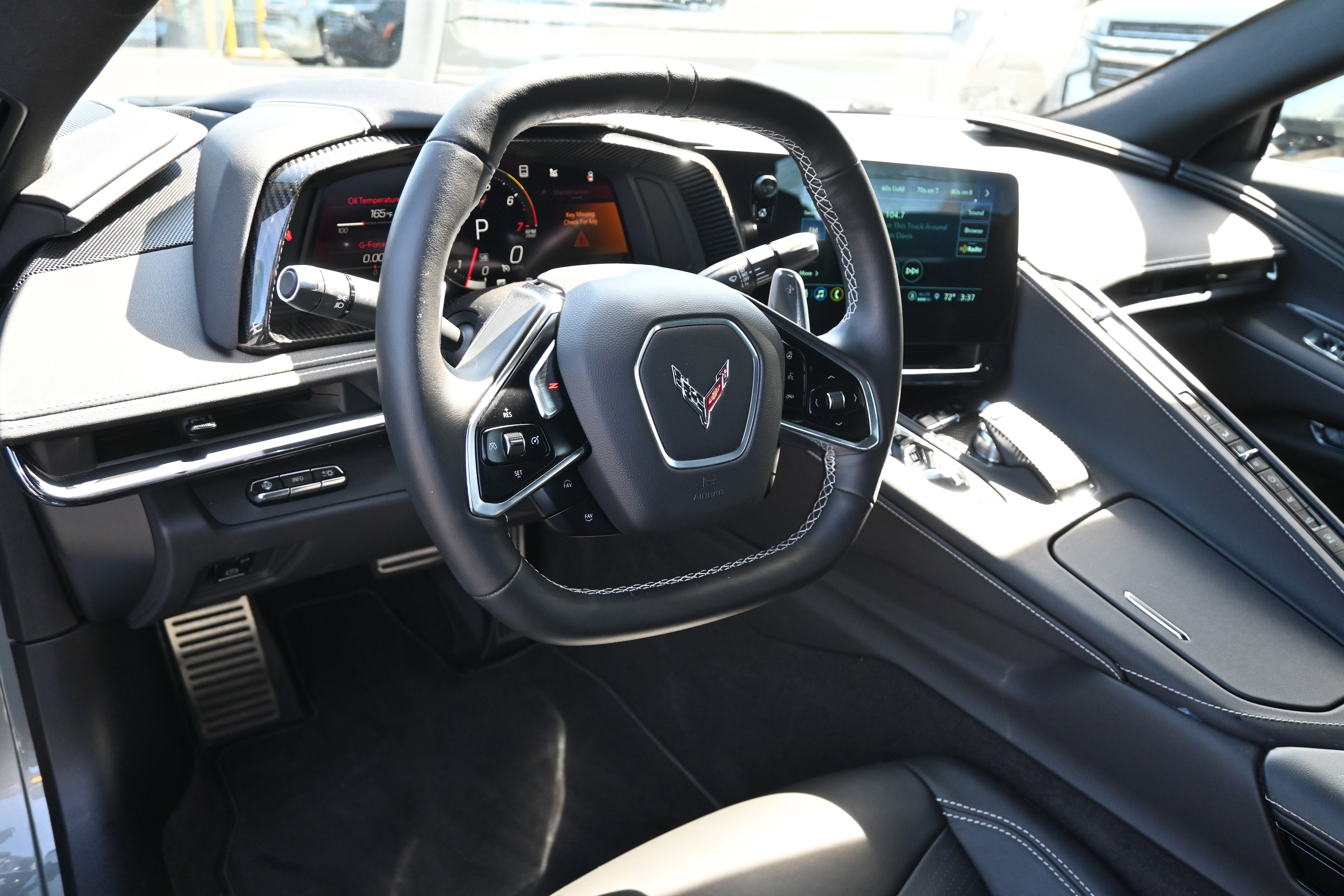 Used 2023 Chevrolet Corvette Stingray Preferred Cpe w/ Z51 Performance Package RWD image 13
