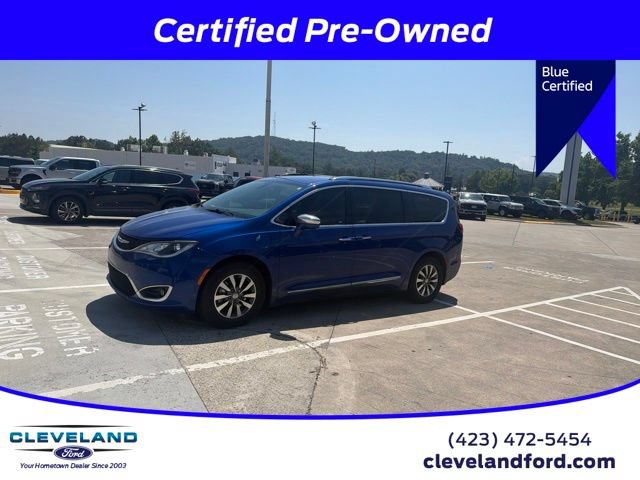 Used 2020 Chrysler Pacifica Limited FWD 360° Tour