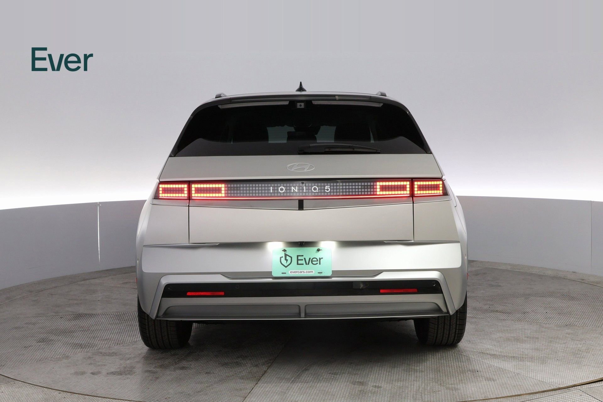 Used 2025 Hyundai Ioniq 5 Limited image 13