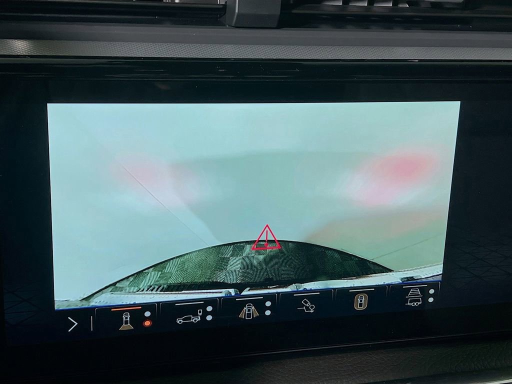 Used 2025 GMC Sierra 1500 Denali image 12