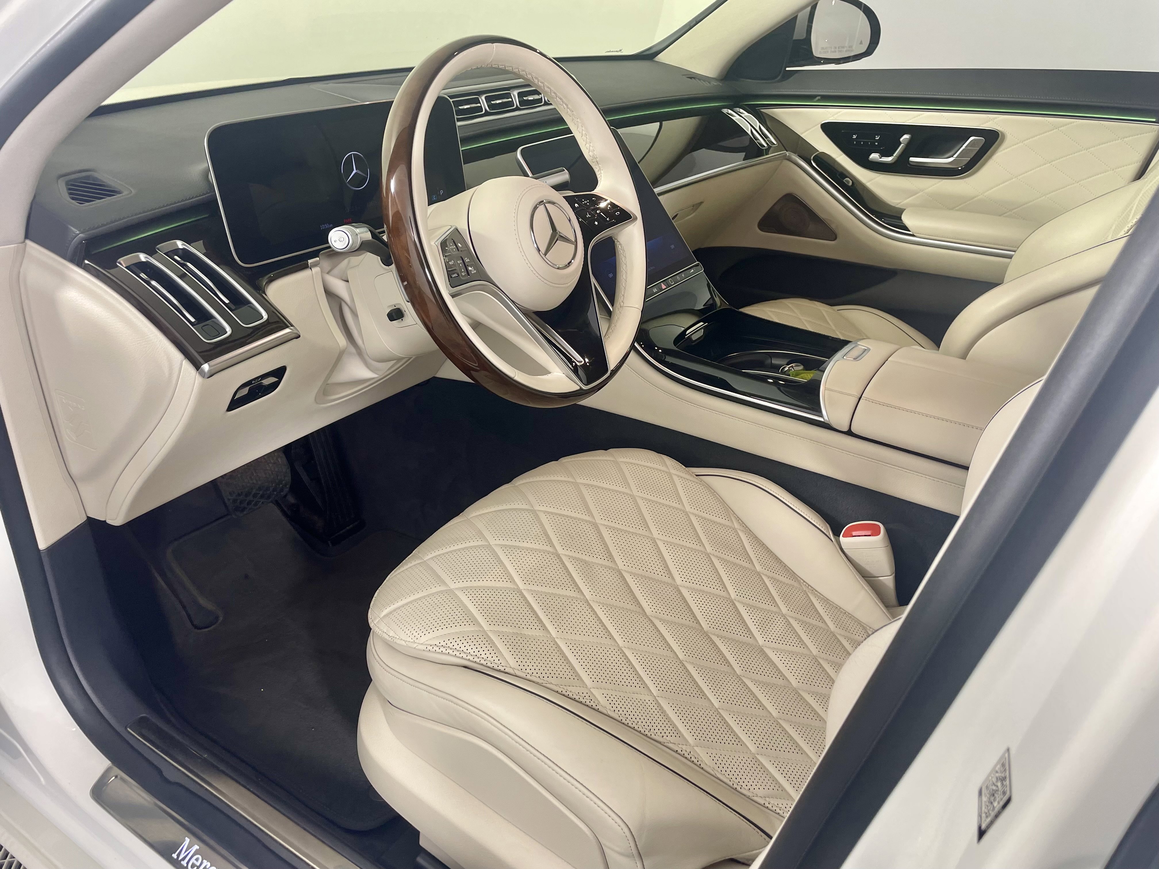 Used 2021 Mercedes-Benz S 580 S 580 image 11