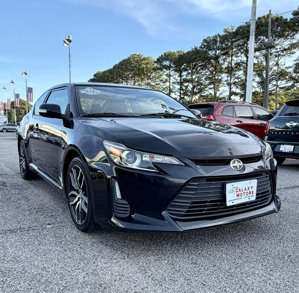 Used 2016 Scion tC FWD image 3