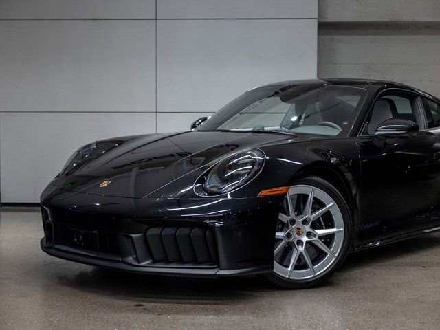 Certified 2025 Porsche 911 Carrera GTS image 17