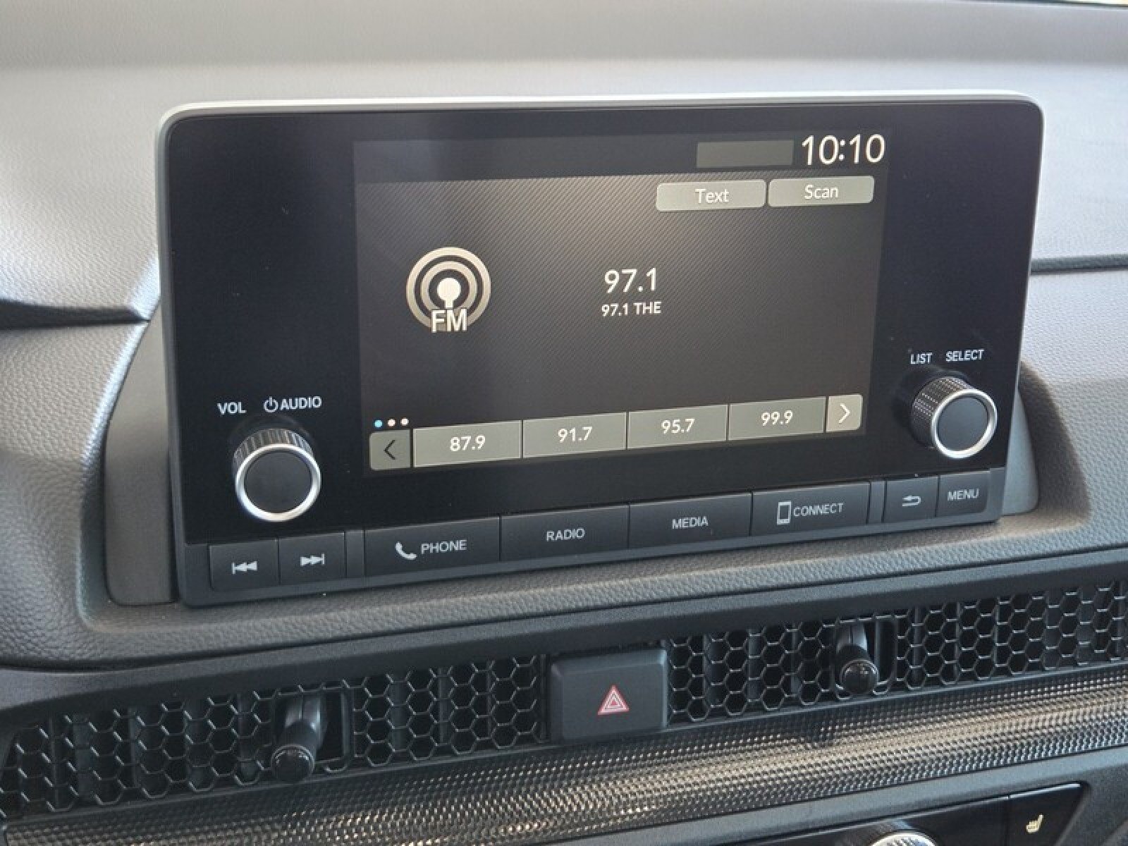 Used 2025 Honda CR-V EX image 29