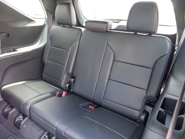 New 2026 Chevrolet Traverse Z71 w/ Enhanced Driving Package AWD/4WD image 19