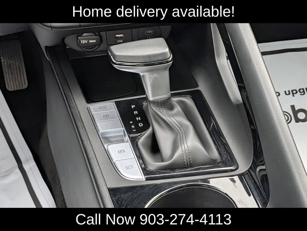 Used 2025 Hyundai Elantra SEL FWD image 16