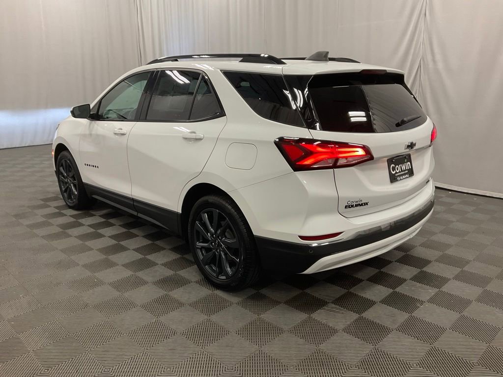 Used 2022 Chevrolet Equinox RS AWD/4WD image 8