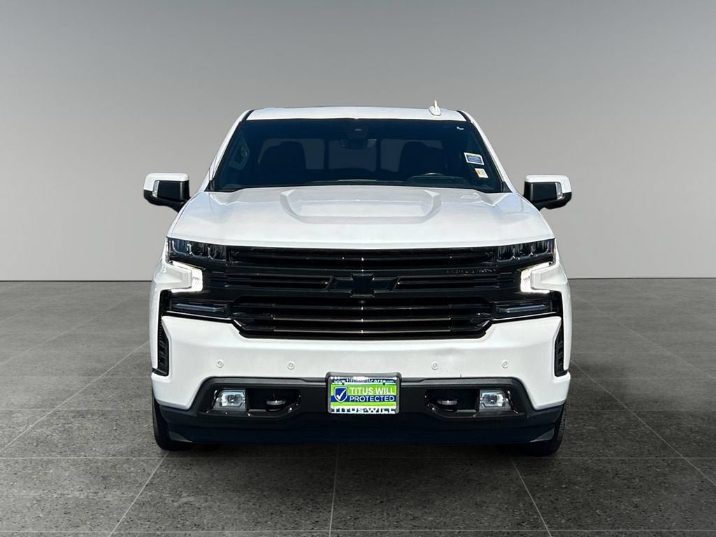 Used 2022 Chevrolet Silverado 1500 High Country w/ Technology Package AWD/4WD image 2
