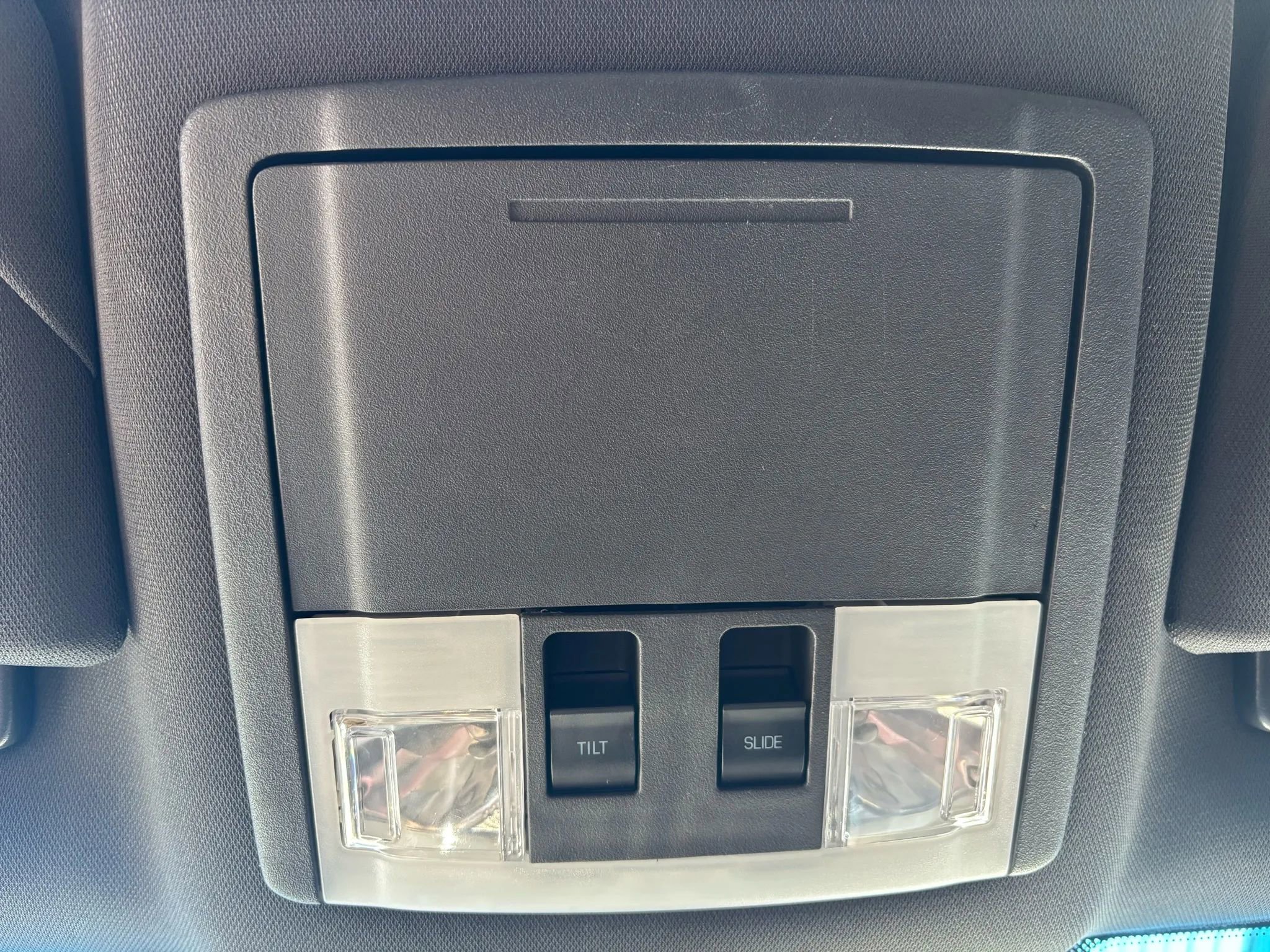 Used 2013 Ford Taurus SHO image 25