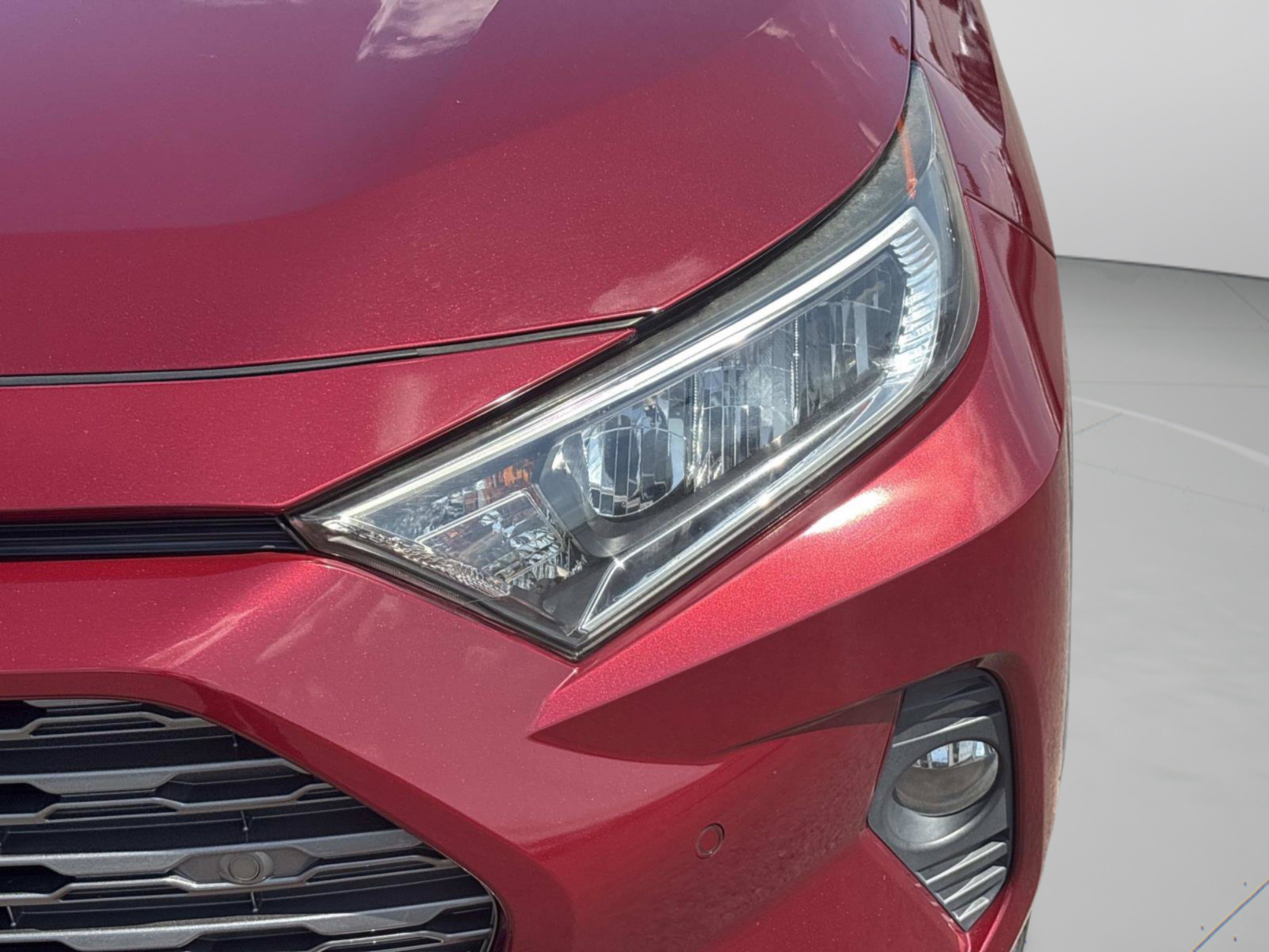 Used 2019 Toyota RAV4 Limited w/ Advanced Technology Package AWD/4WD image 9