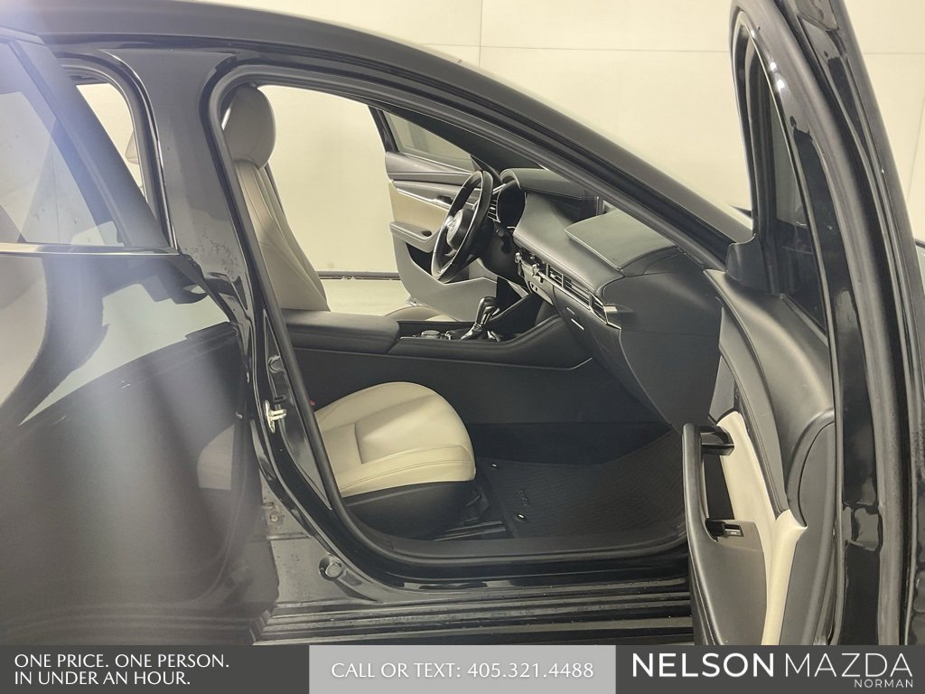 Used 2021 MAZDA MAZDA3 s image 14