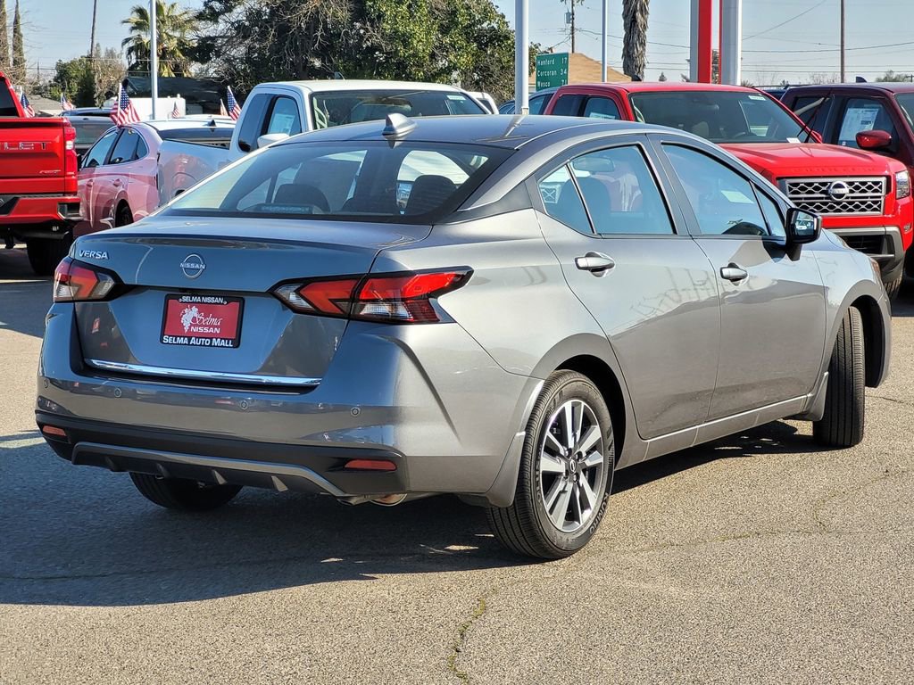 New 2025 Nissan Versa SV w/ Trunk Package FWD image 4