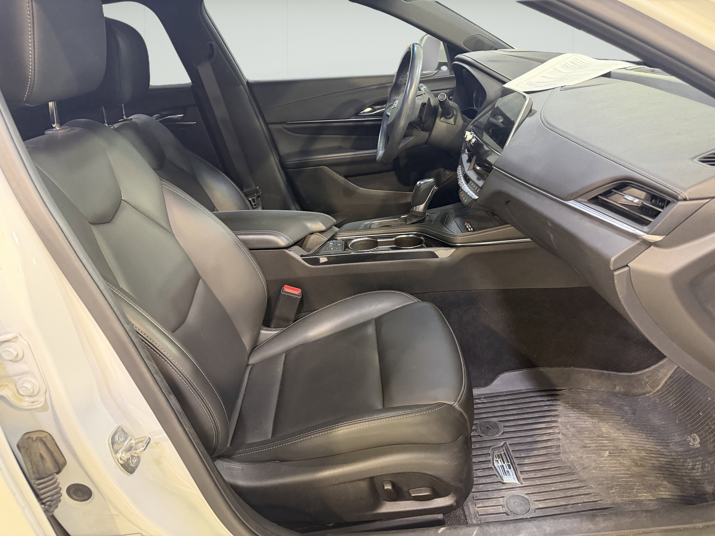 Used 2024 Cadillac CT4 Luxury w/ Cold Weather Package RWD image 12