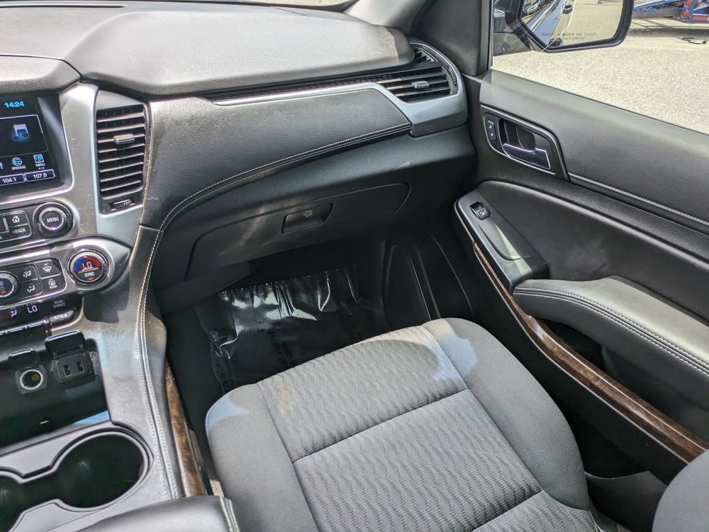 Used 2019 Chevrolet Tahoe LS RWD image 17