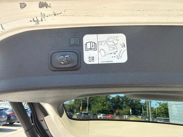Used 2019 Ford Escape Titanium FWD image 23