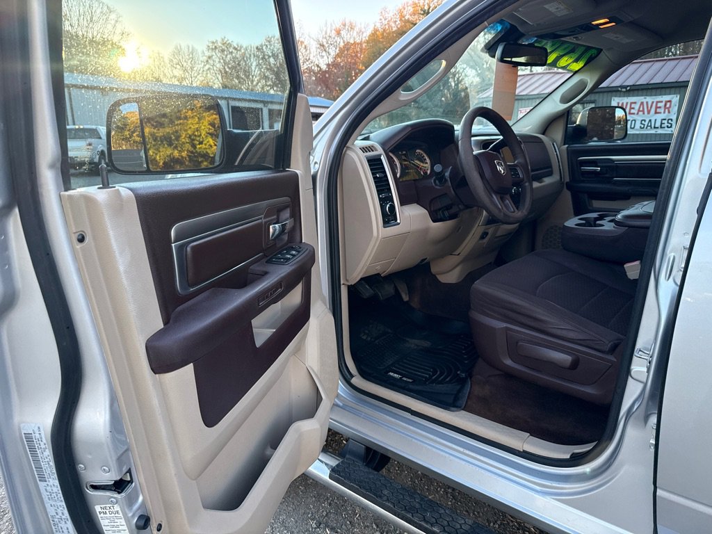 Used 2016 RAM 2500 SLT image 11