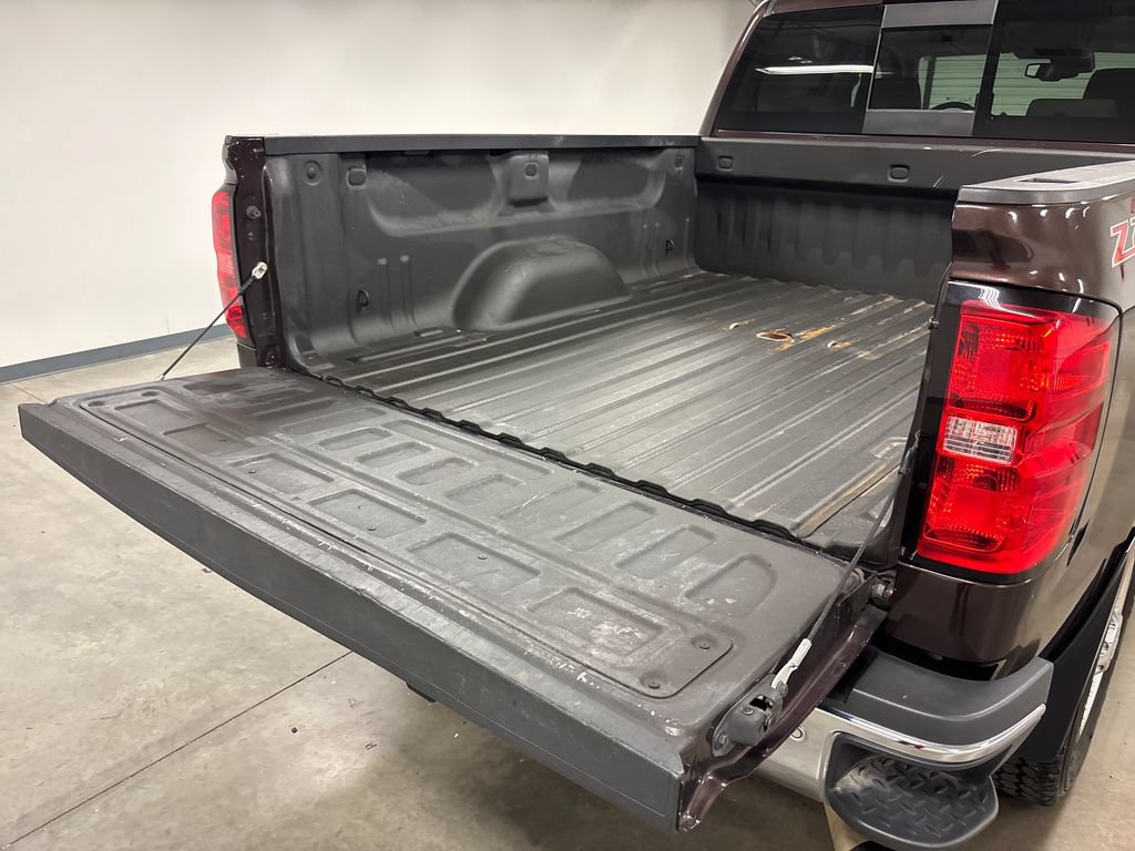 Used 2016 Chevrolet Silverado 2500 LTZ w/ Duramax Plus Package AWD/4WD image 21