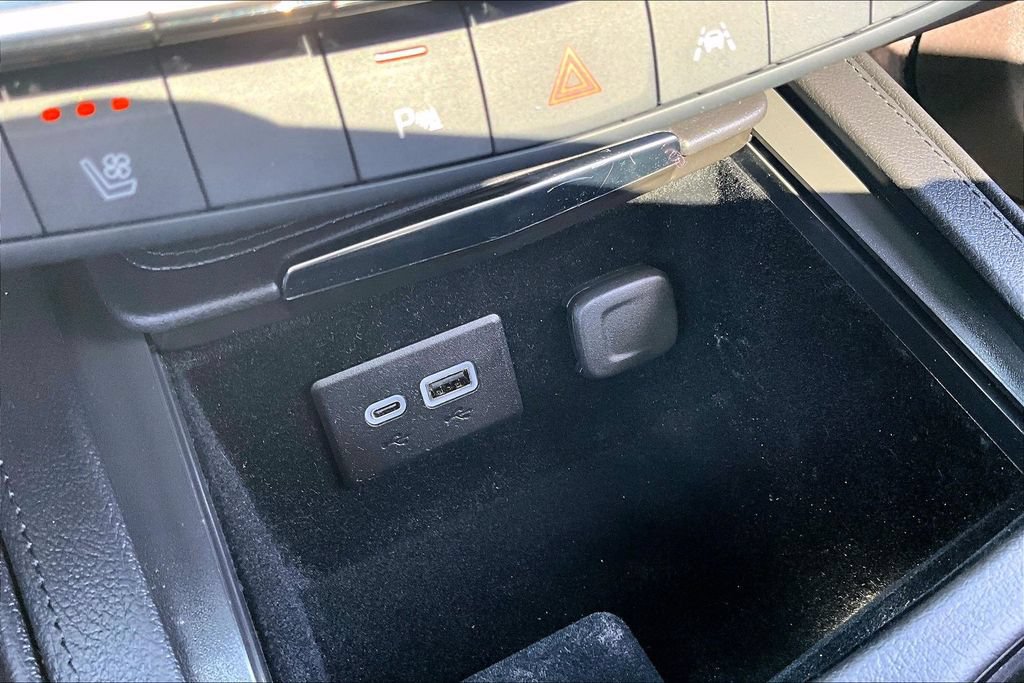 Used 2024 Cadillac XT4 Sport FWD image 26