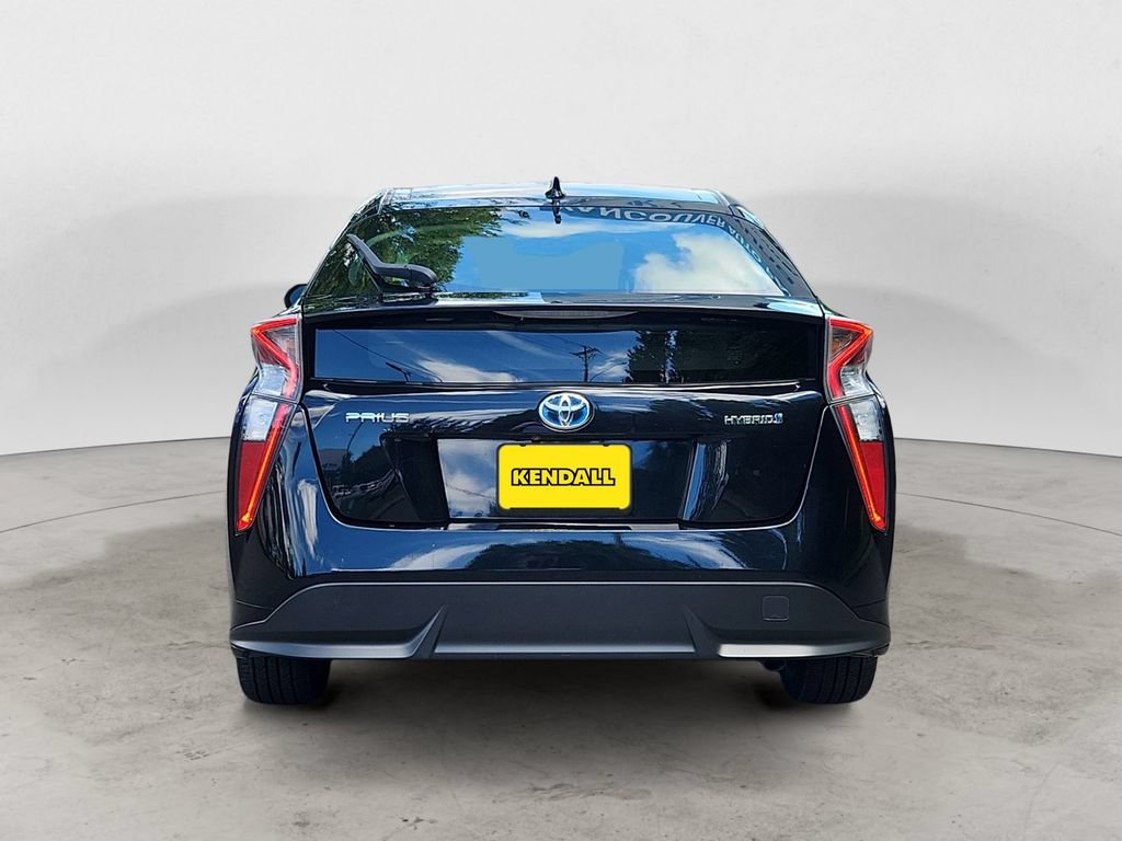 Used 2016 Toyota Prius Three Touring FWD image 6