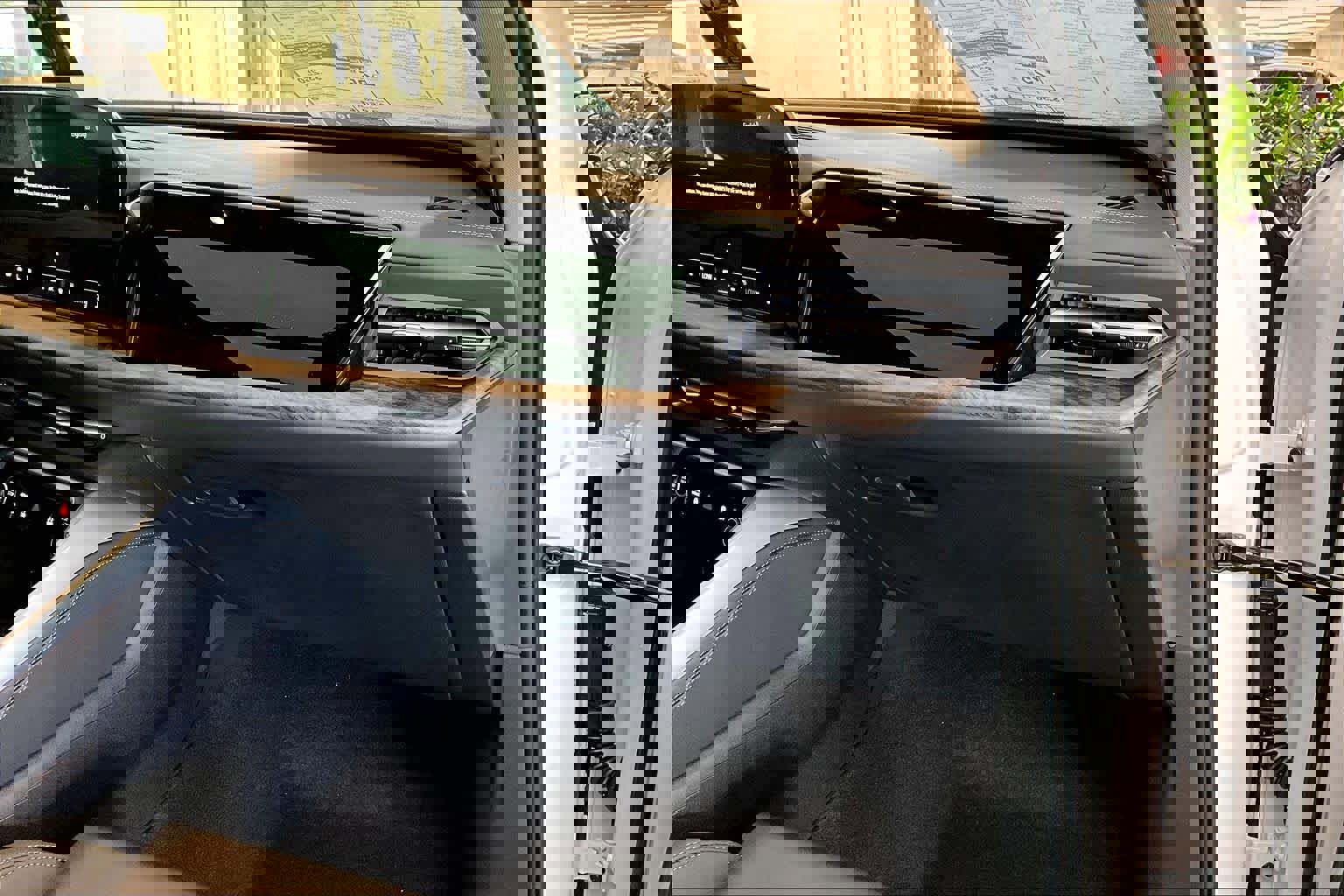 Used 2025 Audi Q5 Premium Plus image 19