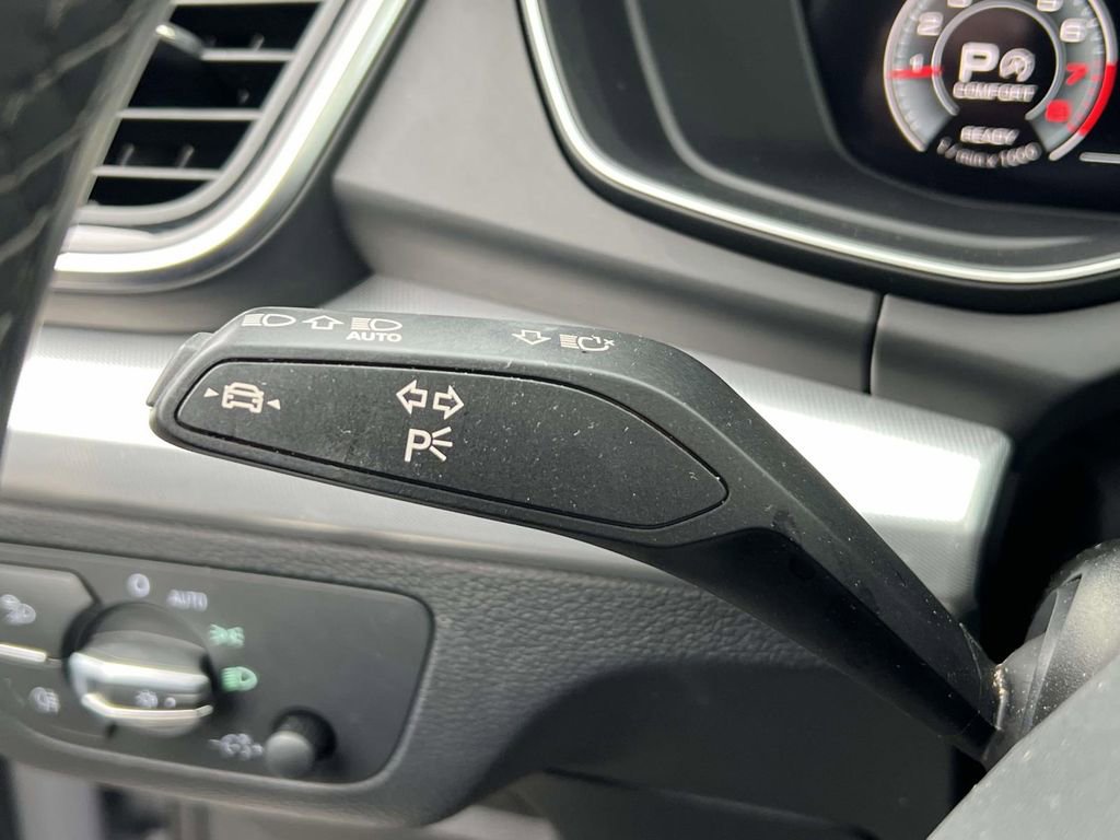 Used 2022 Audi Q5 2.0T Premium Plus image 25