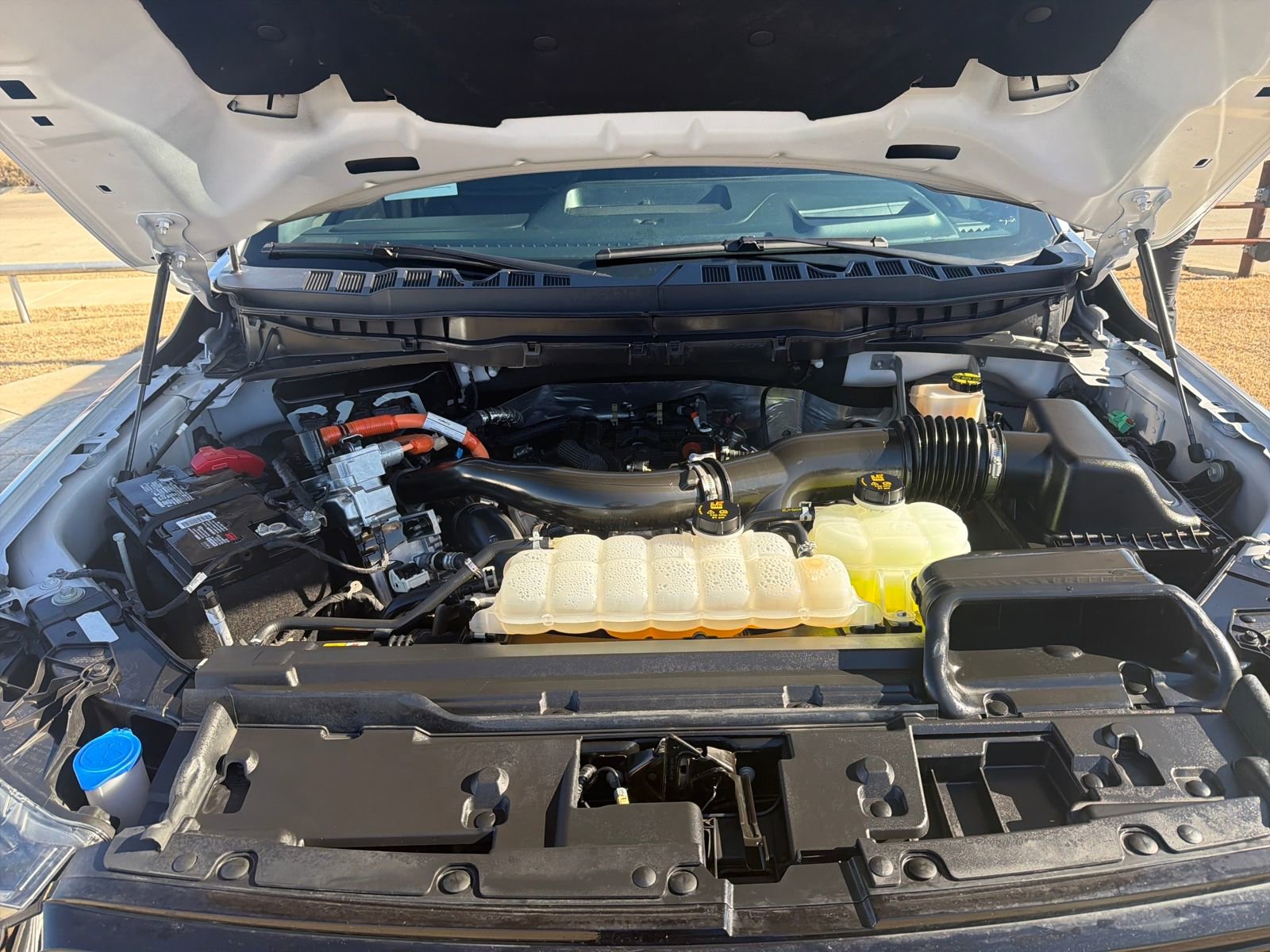 Certified 2024 Ford F150 Platinum w/ Equipment Group 702A High image 23