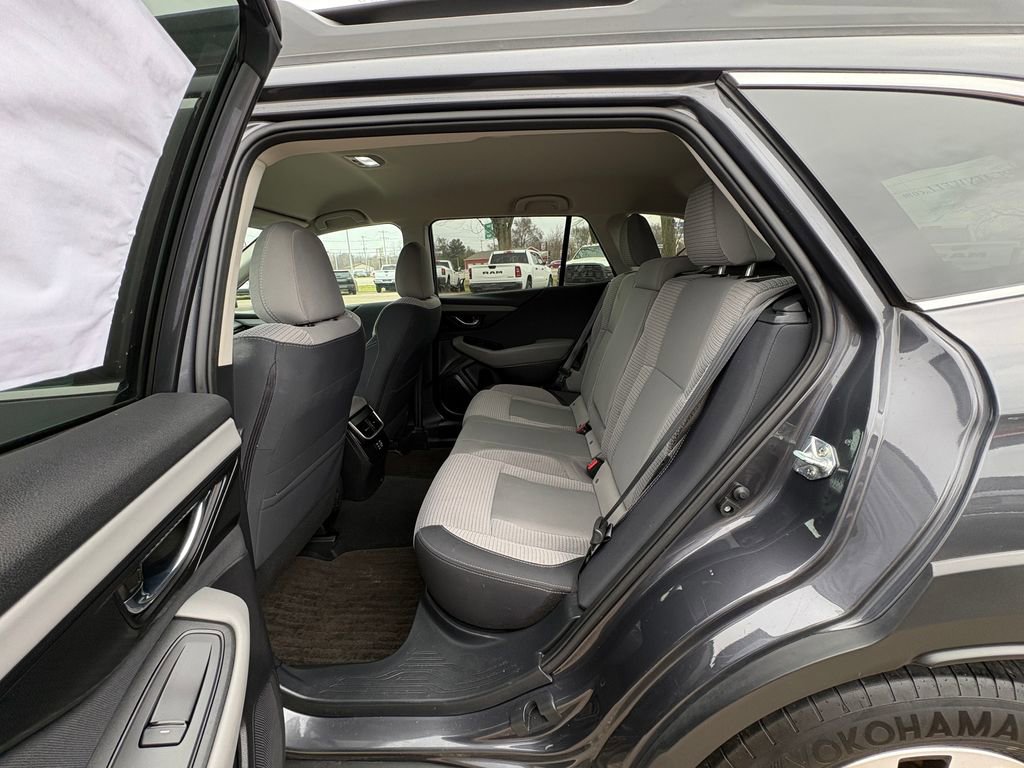 Used 2023 Subaru Outback Premium image 27