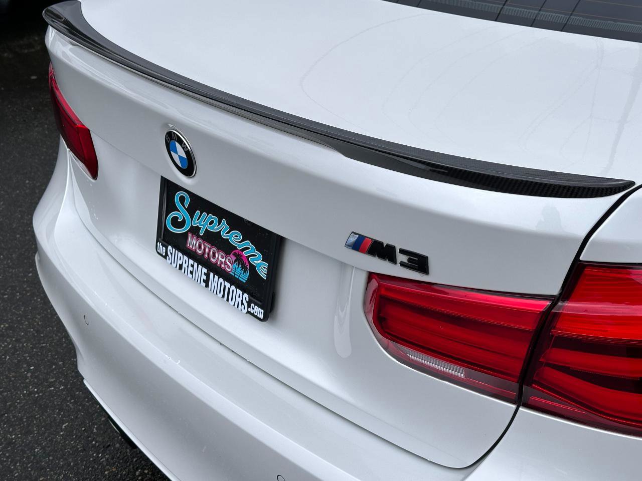 Used 2017 BMW M3 image 32