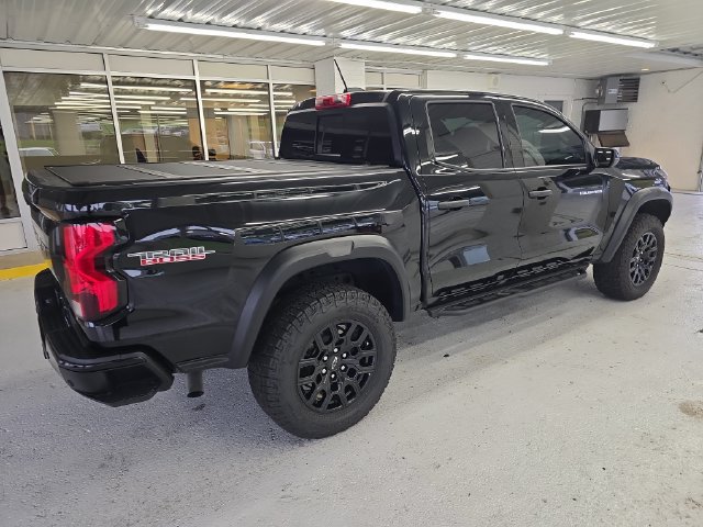 Certified 2024 Chevrolet Colorado Trail Boss w/ Advanced Trailering Package AWD/4WD image 6