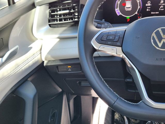 New 2026 Volkswagen Tiguan SE image 26