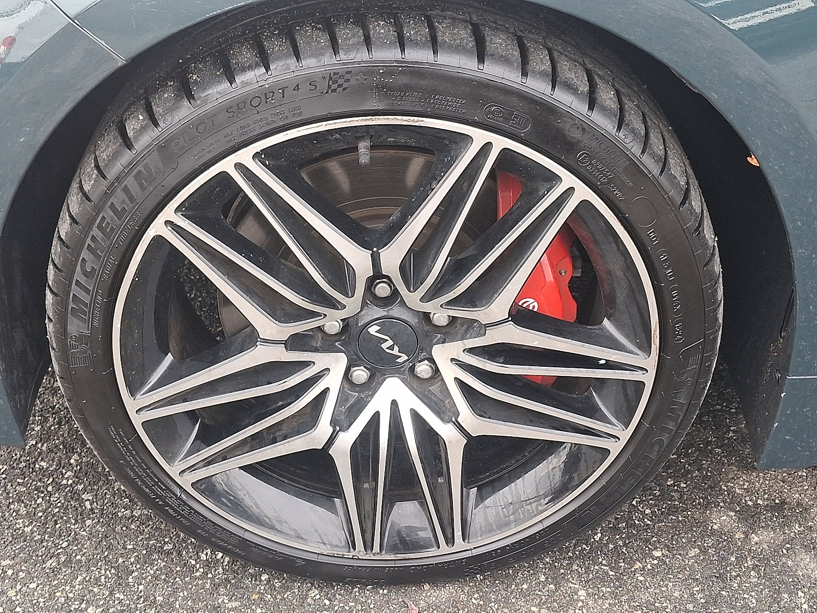 Used 2023 Kia Stinger GT2 image 8