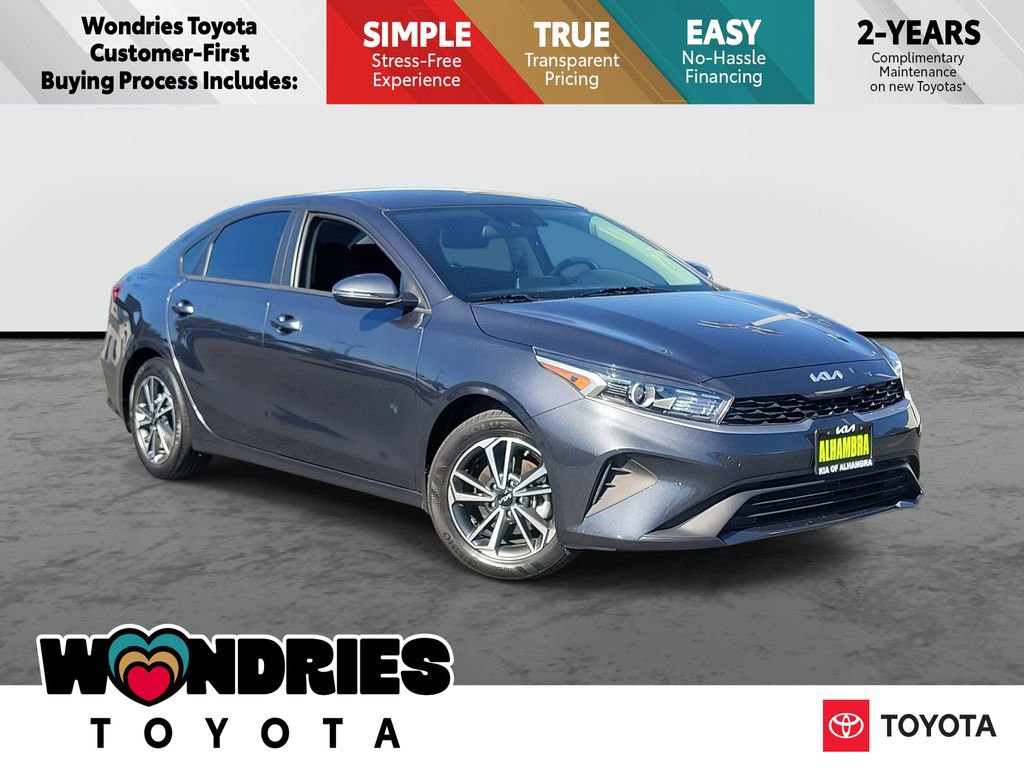 Used 2023 Kia Forte LXS w/ LXS Technology Package image 1
