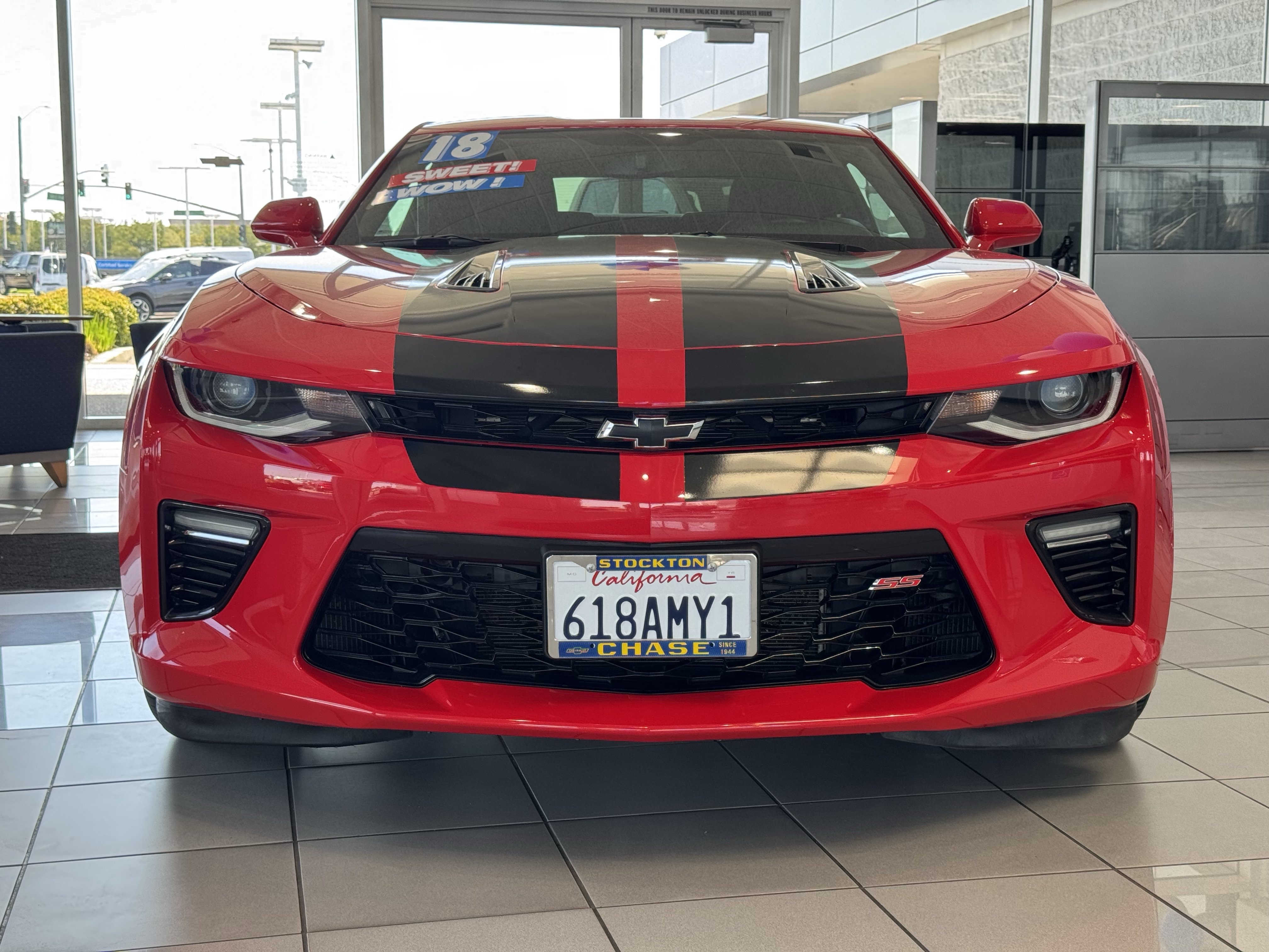 Used 2018 Chevrolet Camaro SS RWD image 3