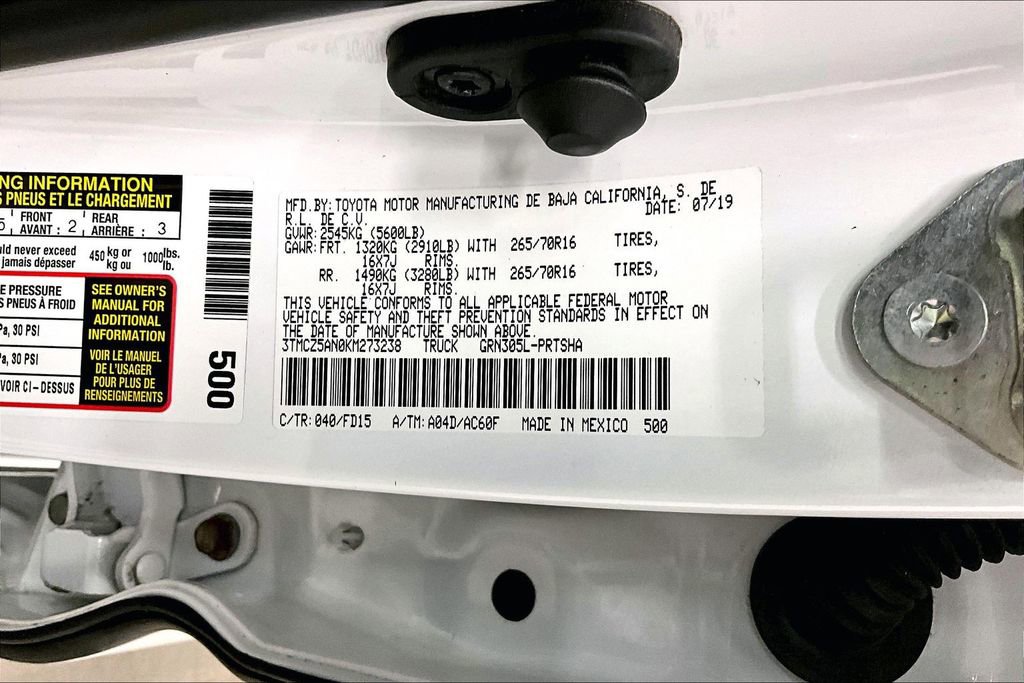 Used 2019 Toyota Tacoma TRD Off-Road AWD/4WD image 20