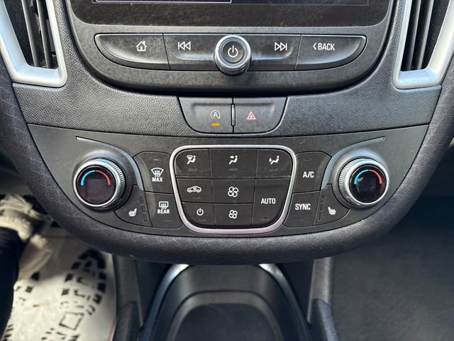 Used 2024 Chevrolet Malibu LT FWD image 16