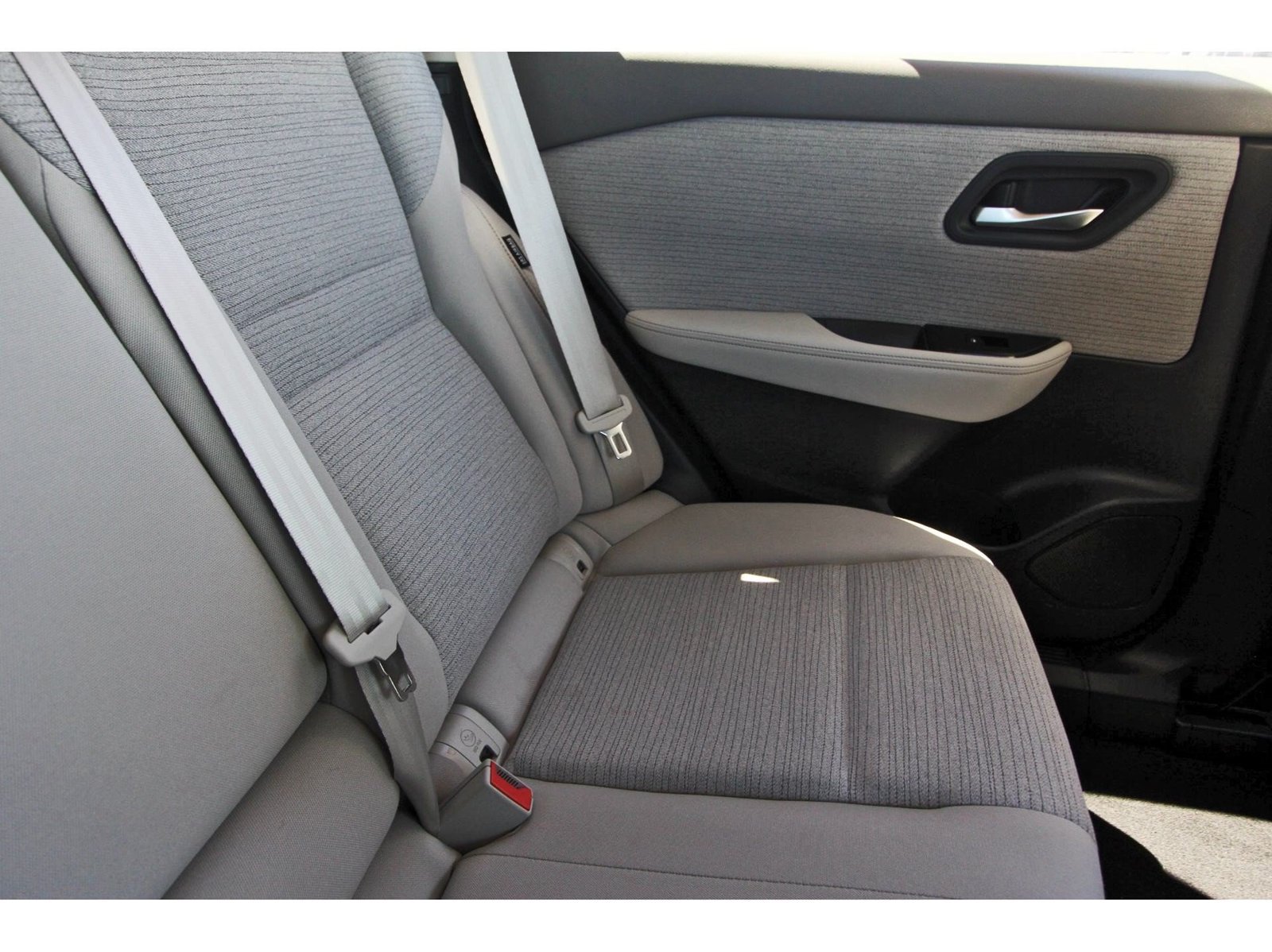 Certified 2023 Nissan Rogue SV FWD image 16