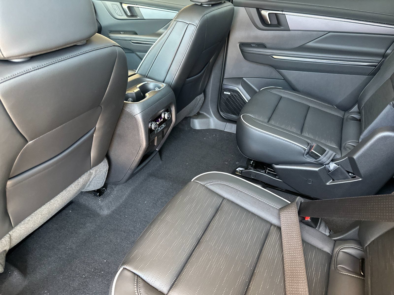 New 2026 Buick Enclave Sport Touring w/ Power Package FWD image 12