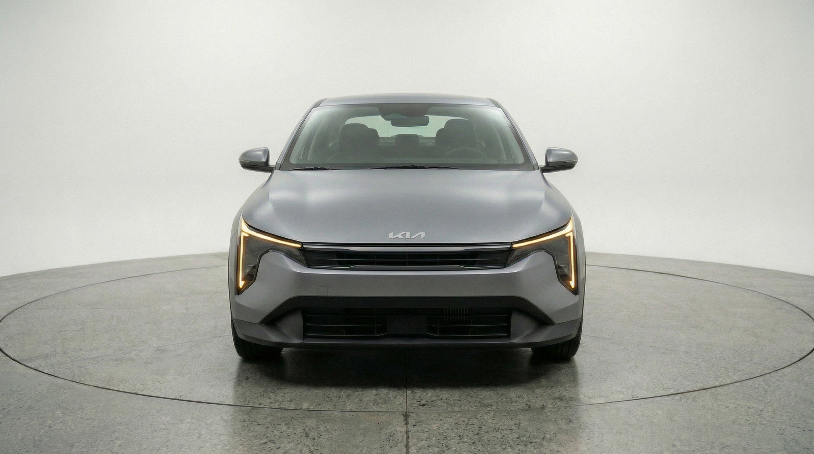 Used 2025 Kia K4 FWD image 2