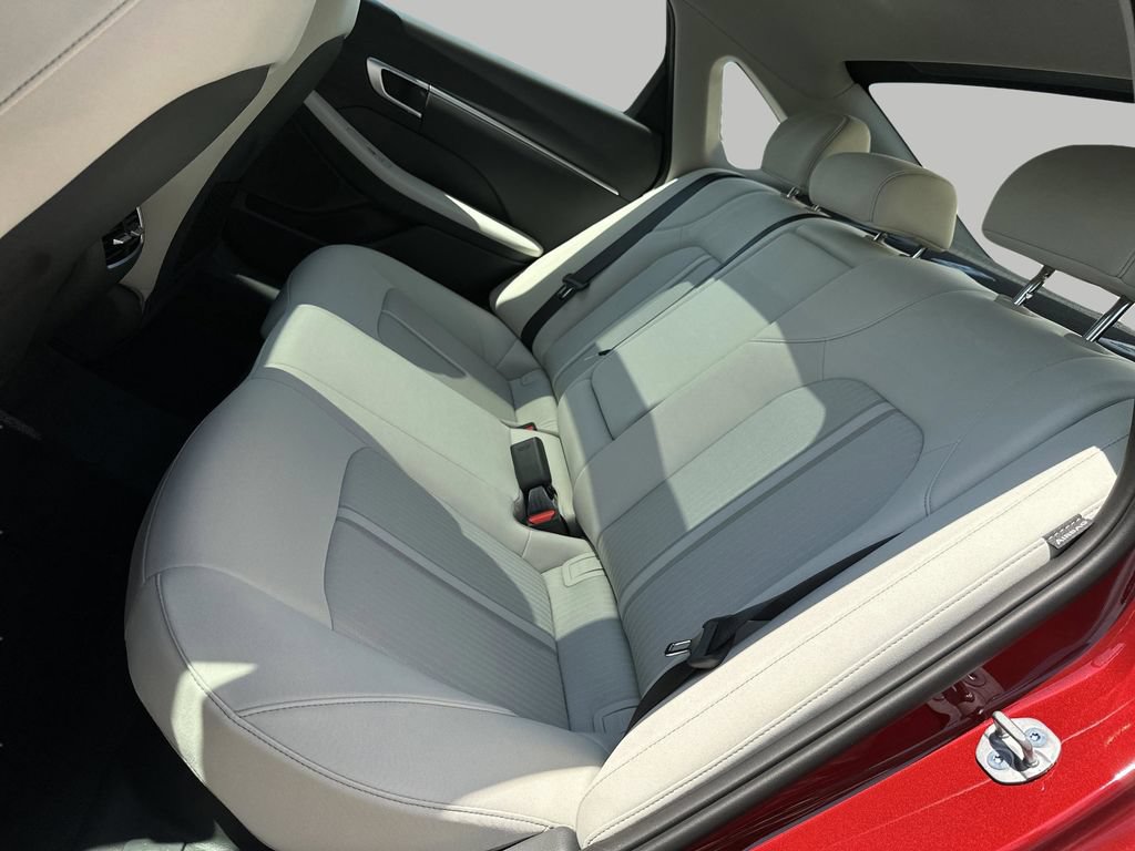 New 2026 Hyundai Sonata SEL FWD image 23