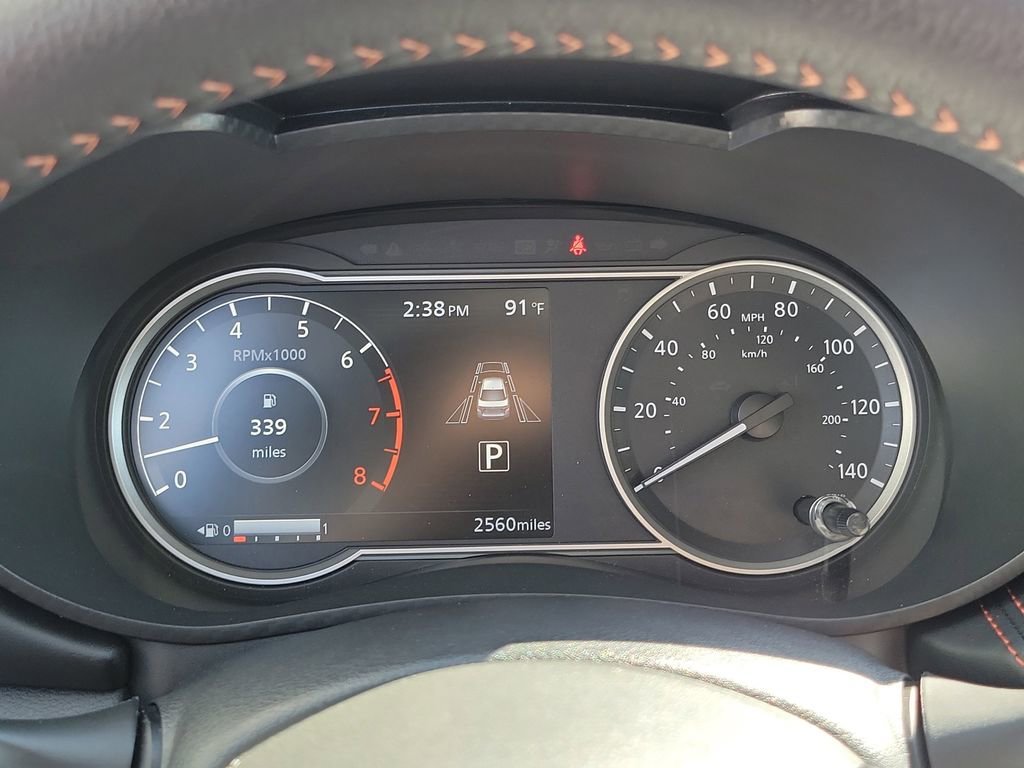 Used 2025 Nissan Versa SR w/ Trunk Package FWD image 7
