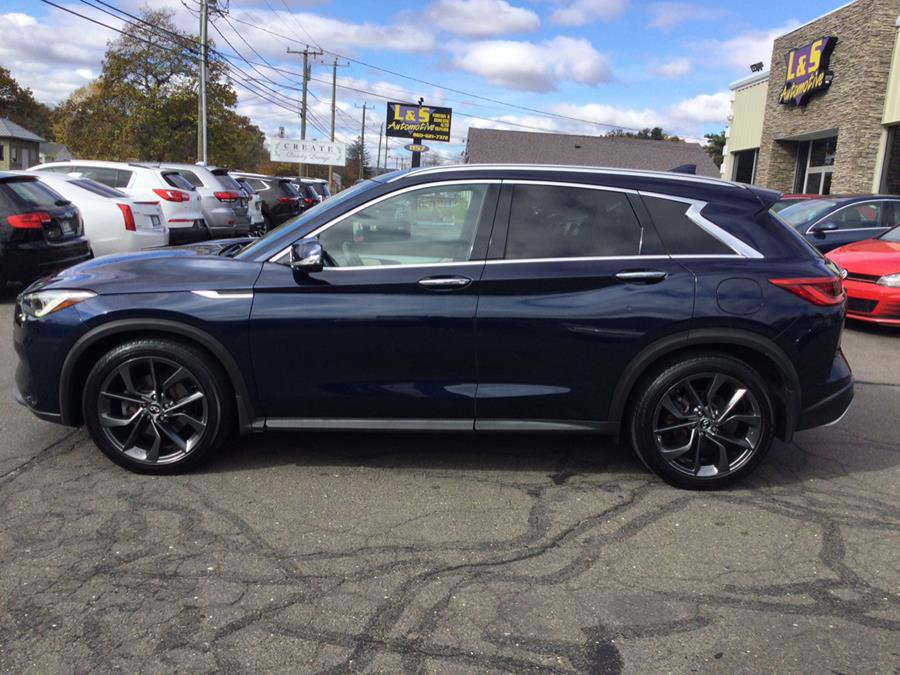 Used 2019 INFINITI QX50 Essential w/ Sensory Package image 8