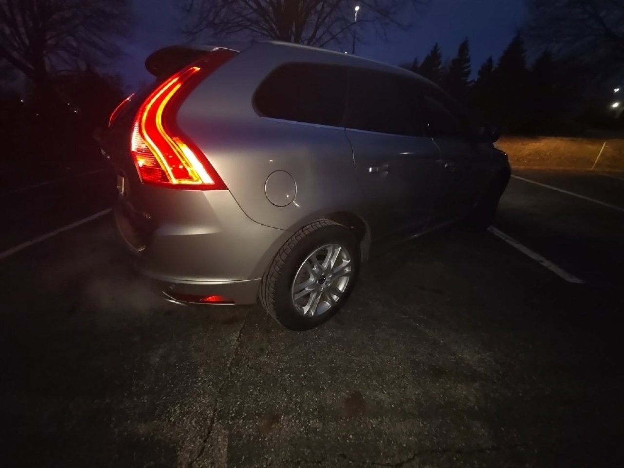 Used 2015 Volvo XC60 T5 Premier image 13