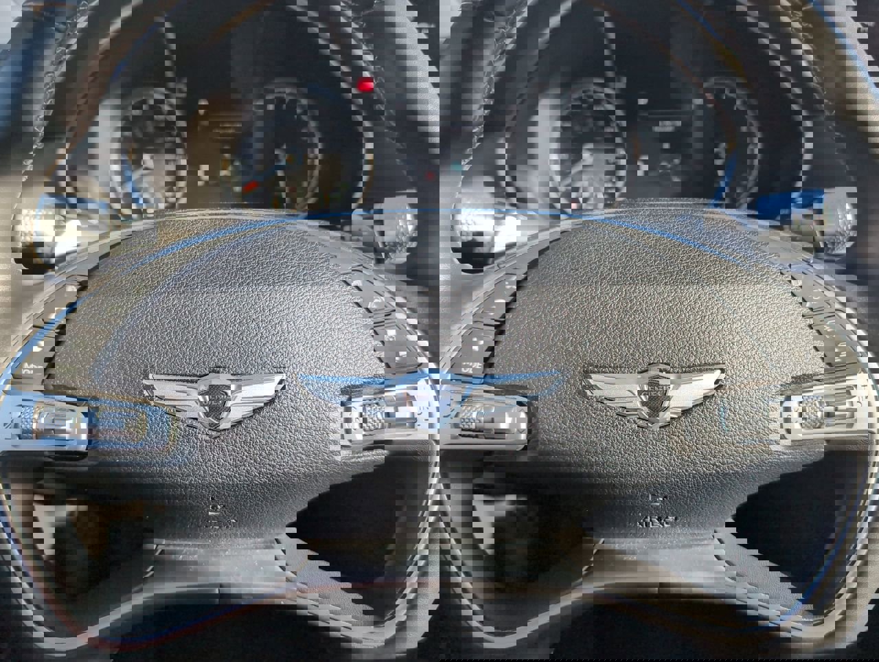 Used 2023 Genesis G80 2.5T image 17