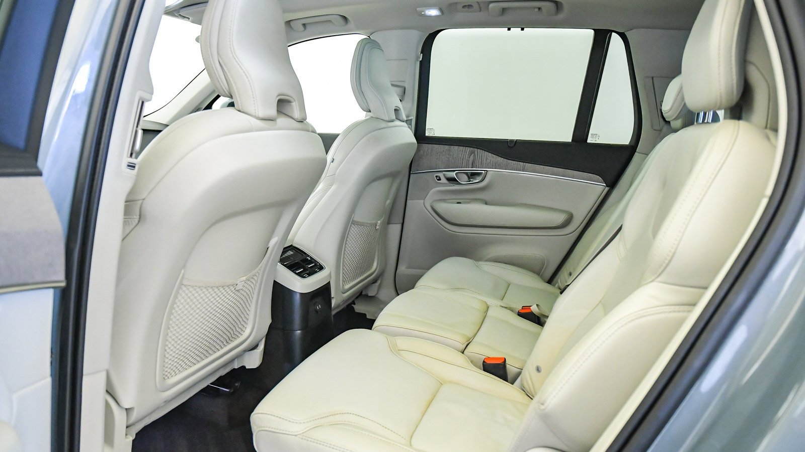 Certified 2023 Volvo XC90 T8 Ultimate image 22