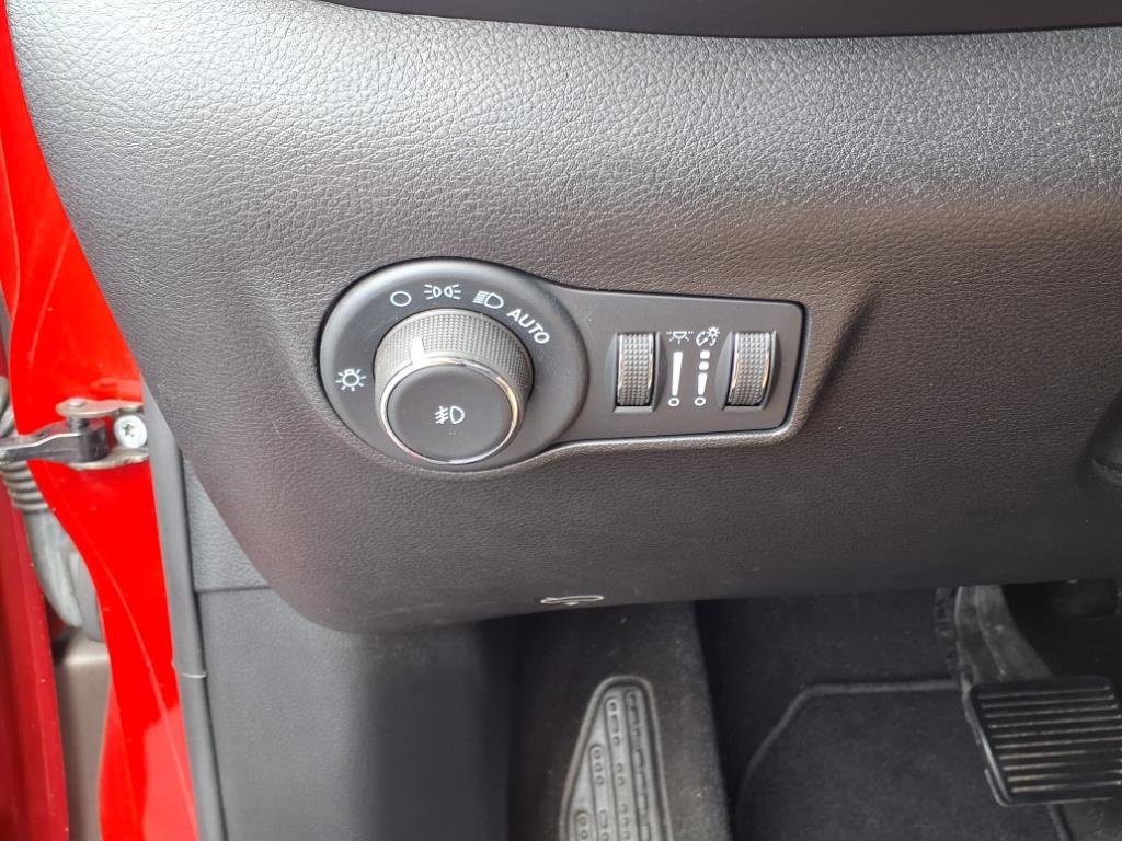 Used 2022 Jeep Compass Limited image 15