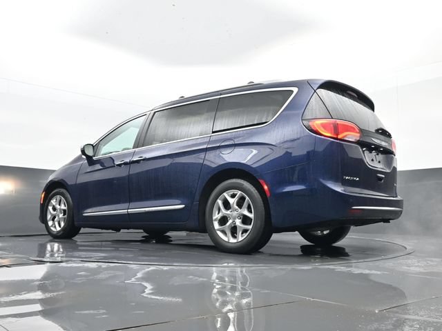 Used 2019 Chrysler Pacifica Limited FWD image 29