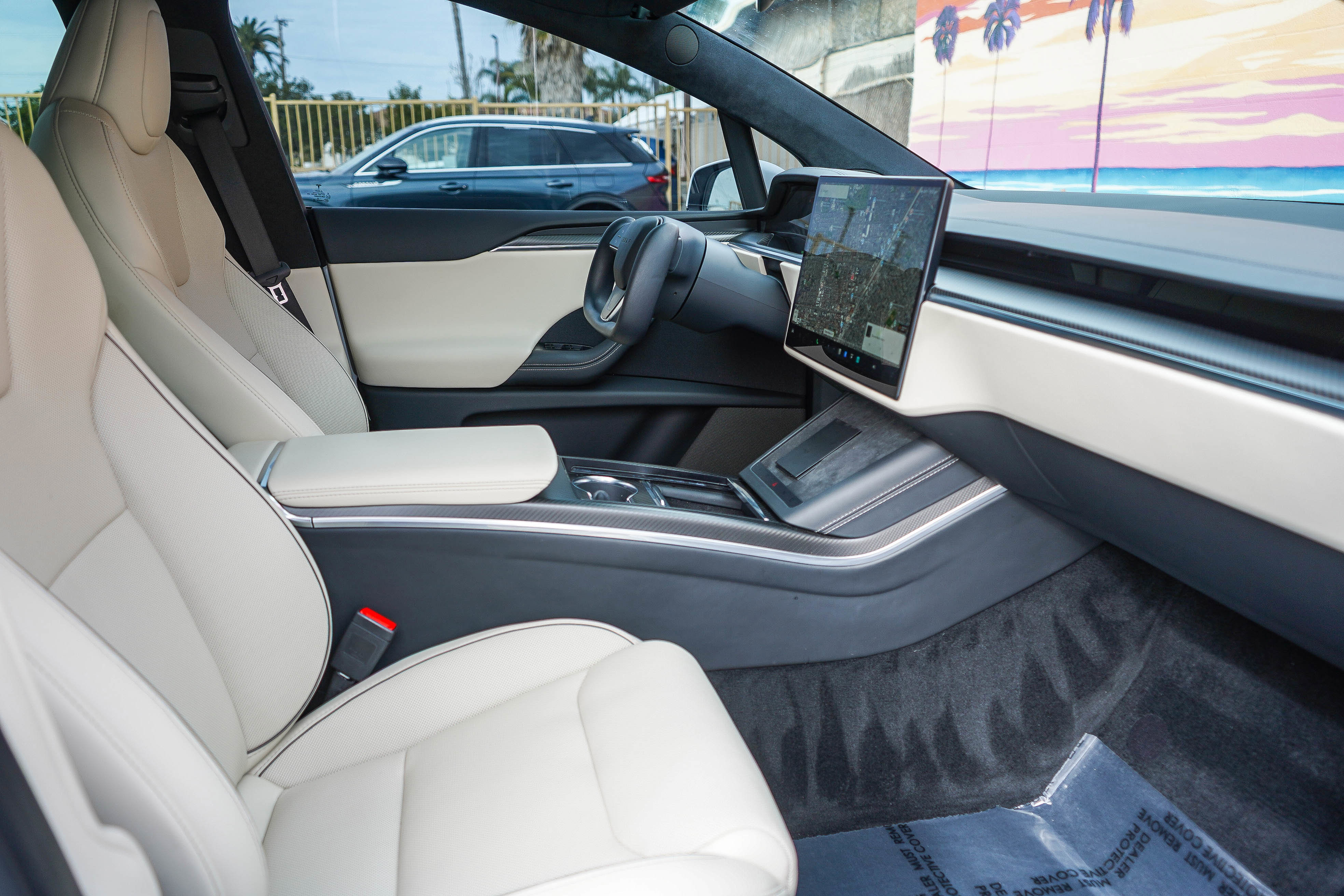Used 2023 Tesla Model X Plaid image 19